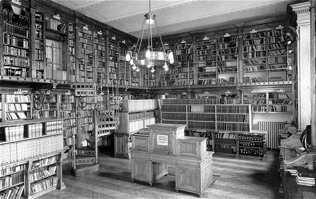 Dawna Czytelnia Biblioteki Pisarzy